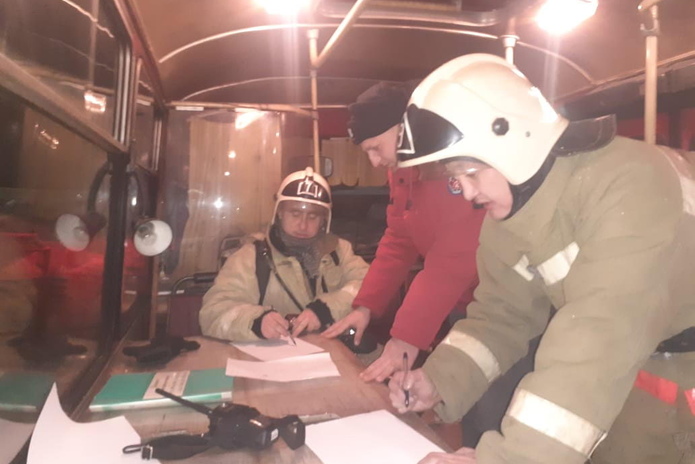 Минувшей ночью спасатели Усть-Каменогорска ликвидировали крупный пожар