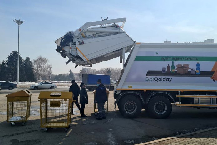 Новые контейнеры для мусора установят летом