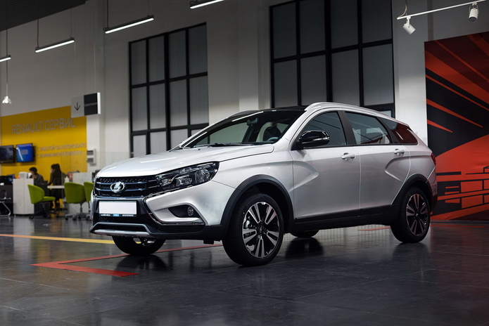 В Усть-Каменогорске открылся автосалон Renault и LADA!