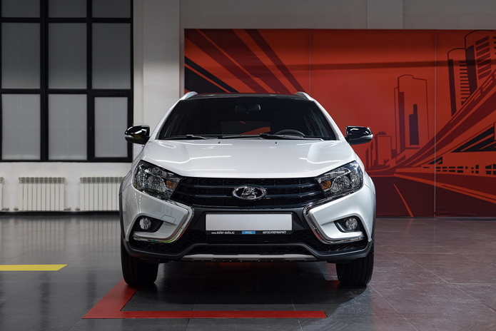 В Усть-Каменогорске открылся автосалон Renault и LADA!