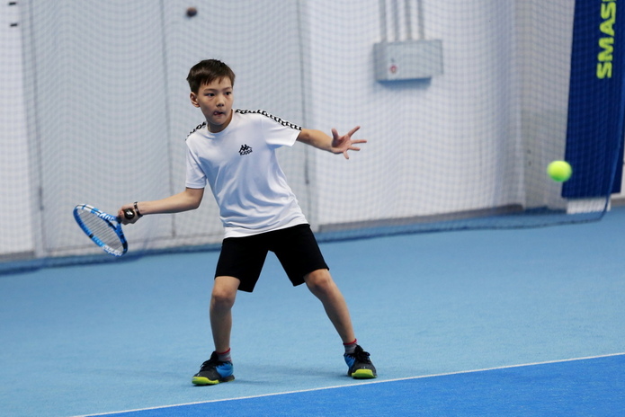 Усть-каменогорский теннисист пробился во второй круг домашнего турнира