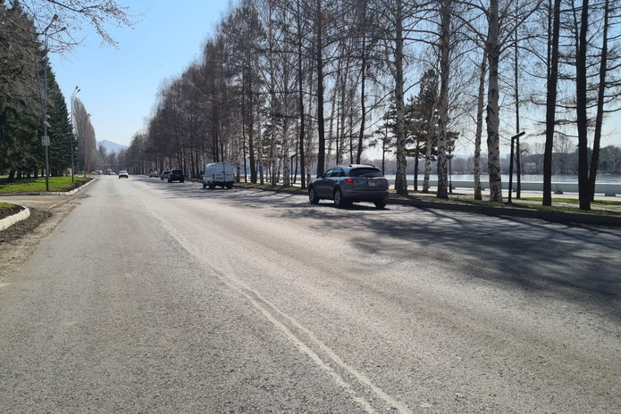Аким города проверяет качество ремонта дорог