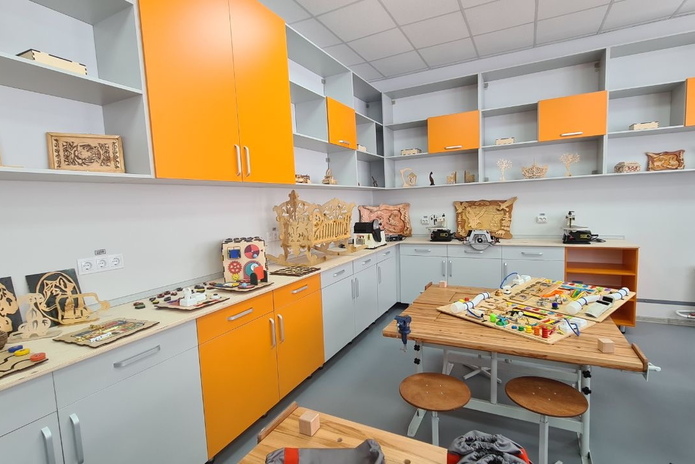 Аким города посетил самые необычные классы технологии в городе