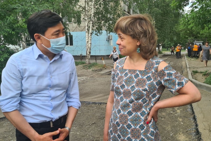 Начался ремонт междворовых проездов в Усть-Каменогорске