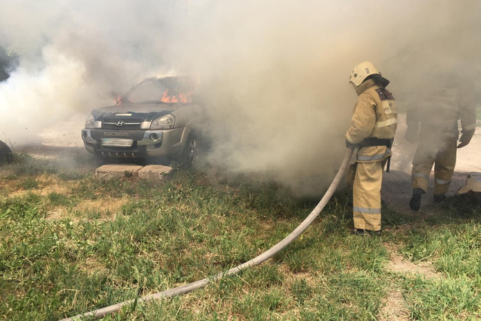 В Усть-Каменогорске сгорел Hyundai