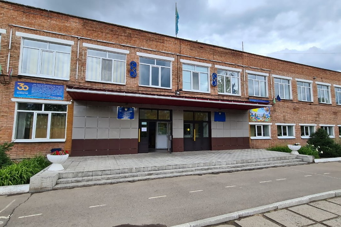 В школе №37 все окна будут новыми