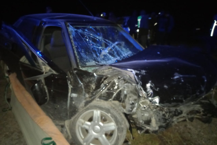 В ВКО в результате ДТП водителя зажало в машине