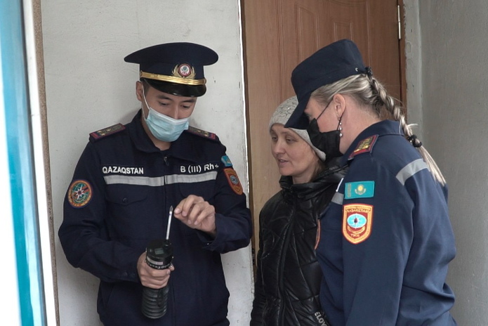 В Усть-Каменогорске зомби выступили против угарного газа