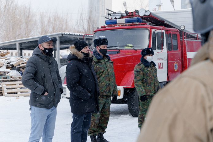 В Усть-Каменогорске спасатели условно тушили гипермаркет