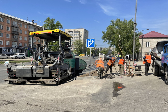 В Усть-Каменогорске практически готовы еще два правосторонних съезда