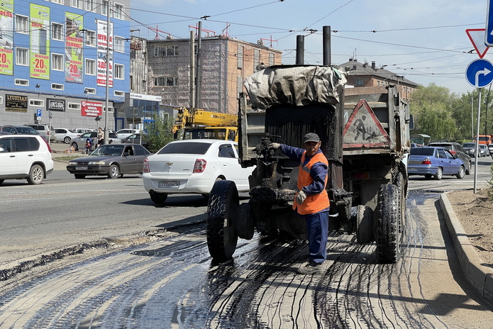 В Усть-Каменогорске практически готовы еще два правосторонних съезда