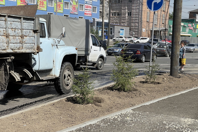 В Усть-Каменогорске практически готовы еще два правосторонних съезда