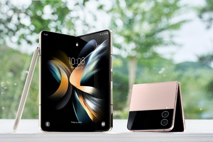 Складные инновационные смартфоны Galaxy Z Flip4 и Z Fold4 уже в Казахстане