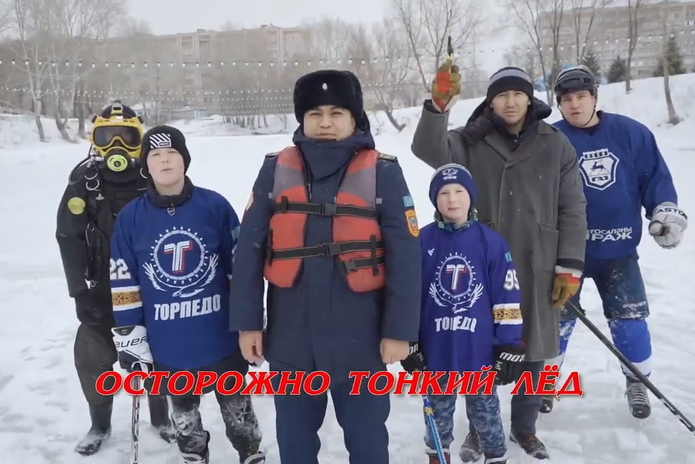 Русалок, рыб и зомби используют спасатели ДЧС ВКО