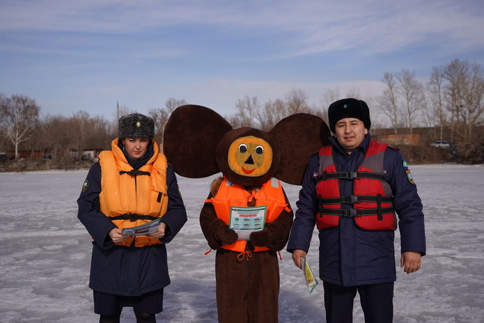 В Усть-Каменогорске появился Спасатель-Чебурашка