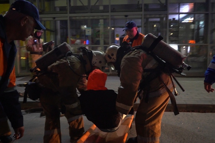 Пожарные Усть-Каменогорска условно тушили  торговый рынок 