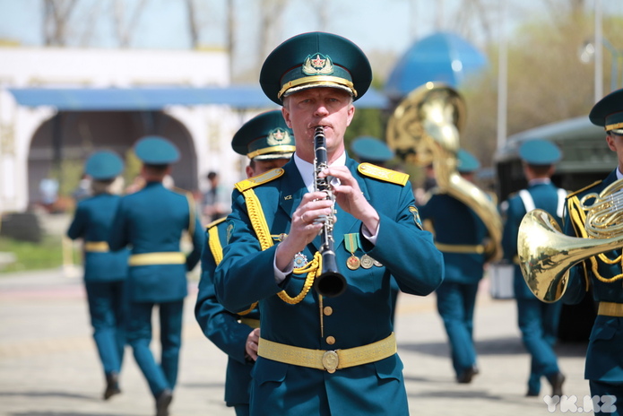 7 мая Казахстан отмечает День защитника Отечества