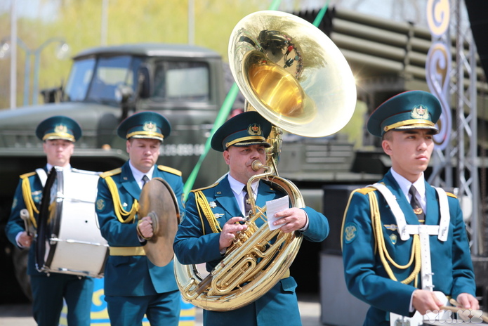7 мая Казахстан отмечает День защитника Отечества