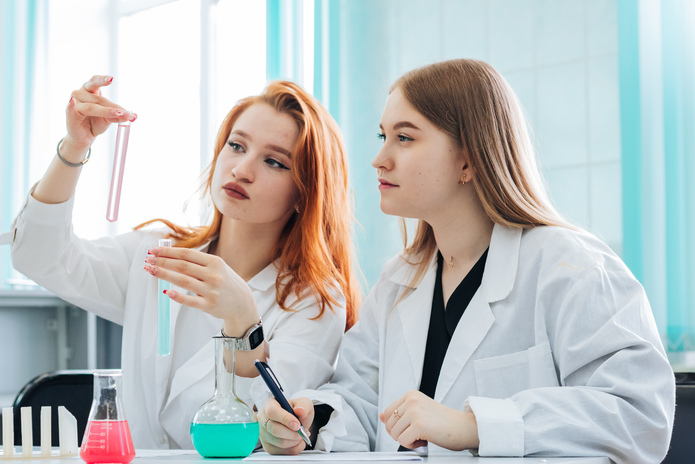 Абитуриенты Усть-Каменогорска могут получить престижную профессию в Омском политехе