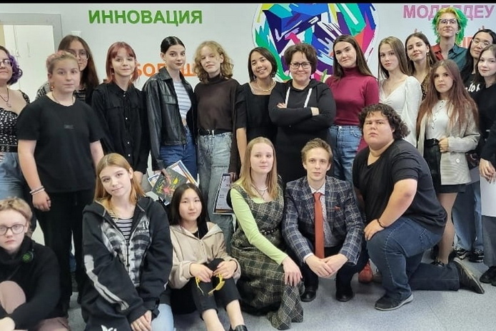 Подростков Усть-Каменогрска приглашают в бесплатные студии во Дворце творчества школьников