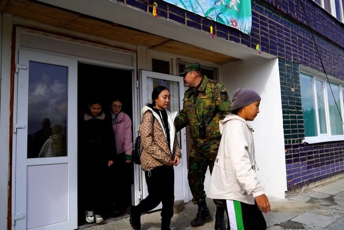 Более 280 человек приняли участие в пожарных учениях в лесу
