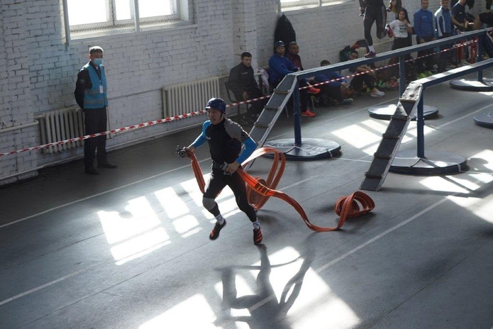 В Усть-Каменогорске прошел второй этап Чемпионата по пожарно-спасательному спорту