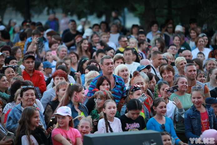 В Усть-Каменогорске провели ретро-фестиваль