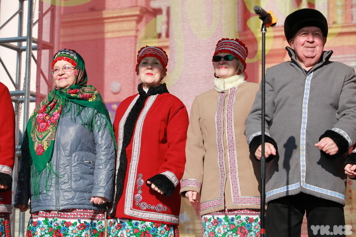 В Усть-Каменогорске широко отметили Масленицу