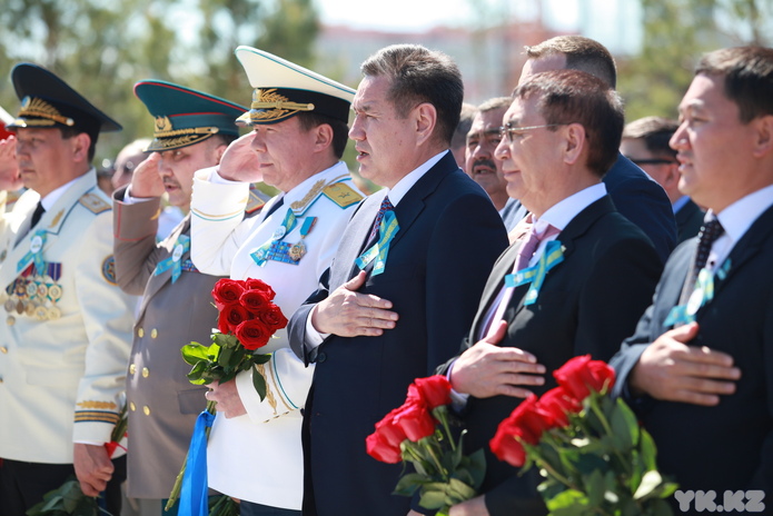В Усть-Каменогорске почтили память первого министра обороны Сагадата Нурмагамбетова