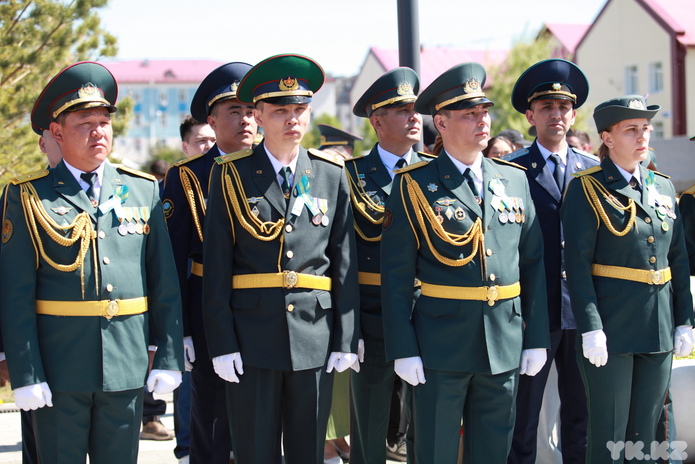 В Усть-Каменогорске почтили память первого министра обороны Сагадата Нурмагамбетова