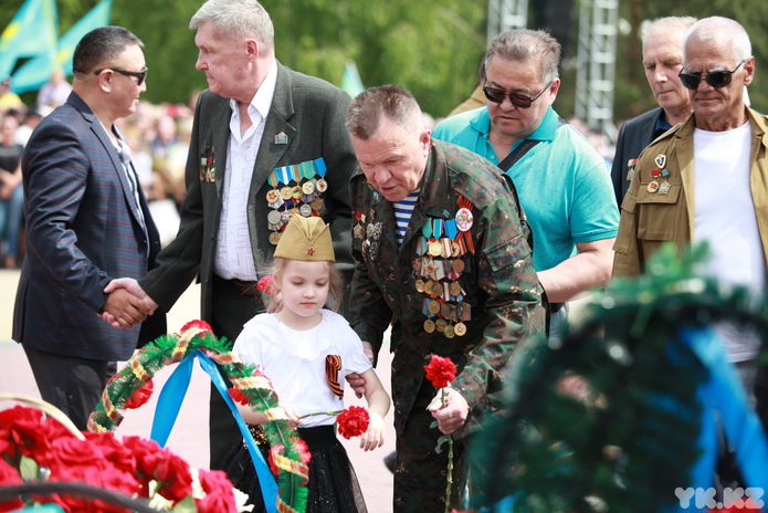 В Усть-Каменогорске празднуют 80 лет Великой Победы