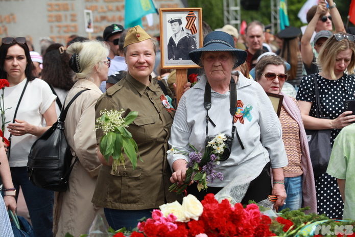 В Усть-Каменогорске празднуют 80 лет Великой Победы
