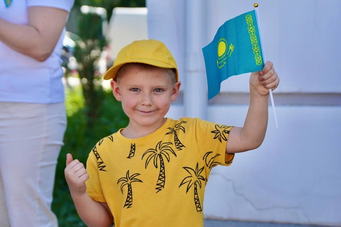 День государственных символов отметили в Усть-Каменогорске