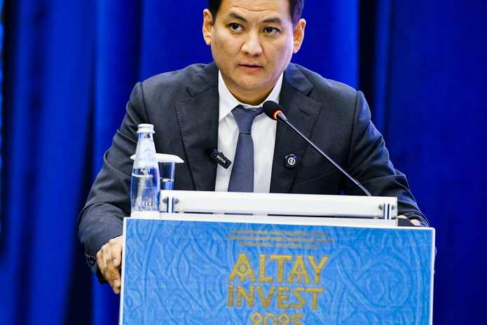 Роботы, инвестиции и партнерство: “Казцинк” принял участие в Altai Invest – 2025