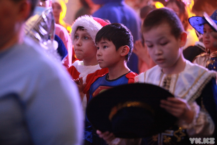 В Усть-Каменогорске состоялась новогодняя ёлка акима города