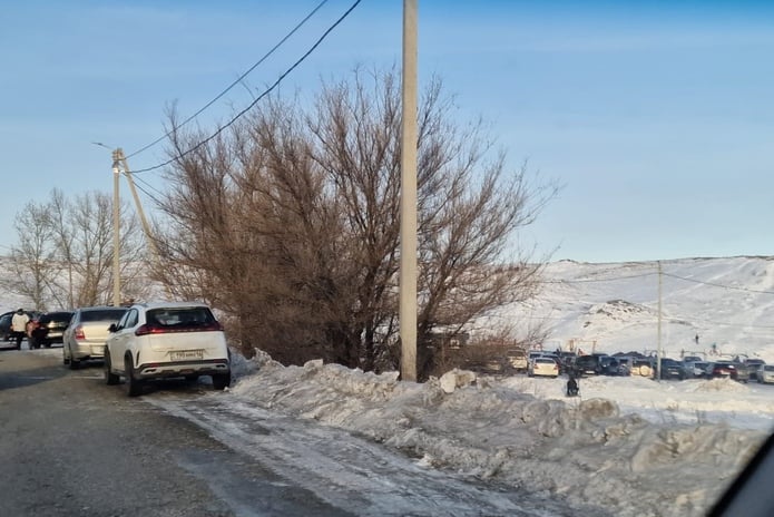 Зимний Чечек стал местом притяжения для жителей Усть-Каменогорска