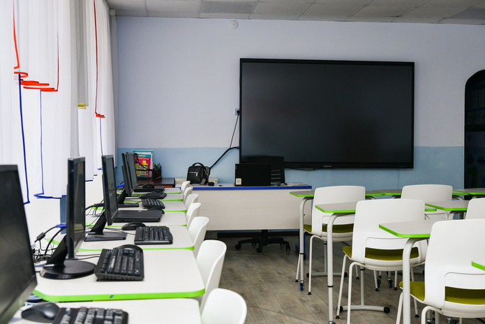 Оборудование с элементами ИИ появилось в одной из школ Усть-Каменогорска