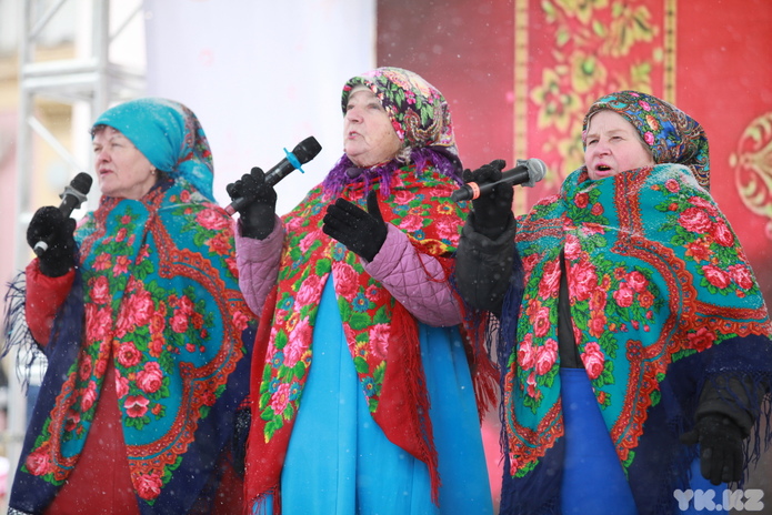 В Усть-Каменогорске широко и весело отметили Масленицу