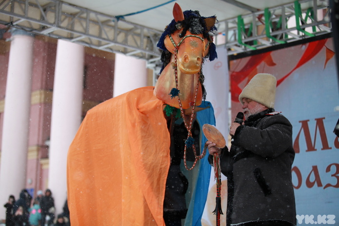 В Усть-Каменогорске широко и весело отметили Масленицу