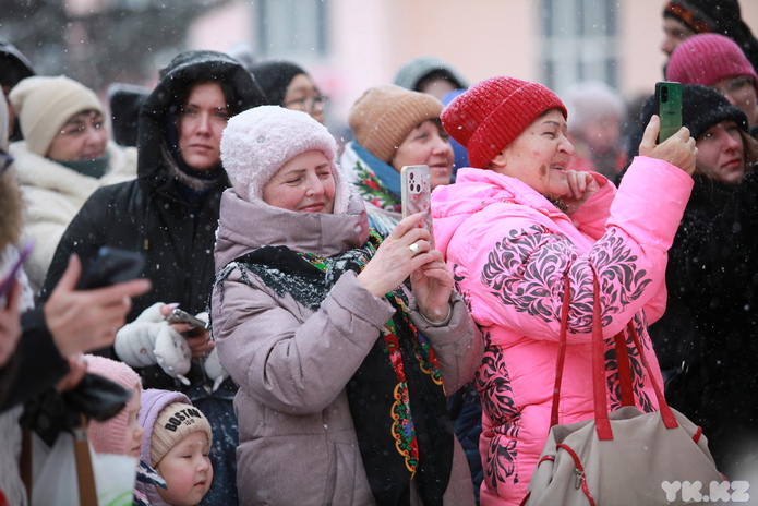 В Усть-Каменогорске широко и весело отметили Масленицу