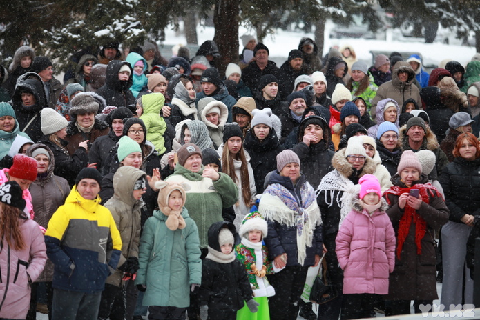 В Усть-Каменогорске широко и весело отметили Масленицу