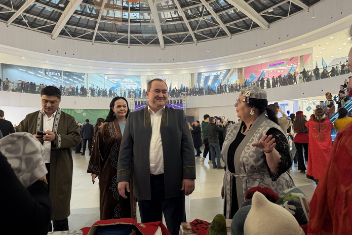 В Усть-Каменогорске отметили День национальной одежды