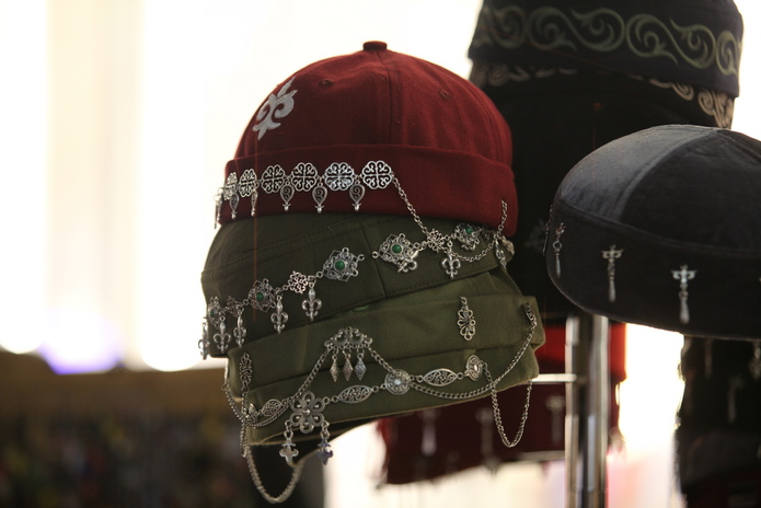 В Усть-Каменогорске отметили День национальной одежды