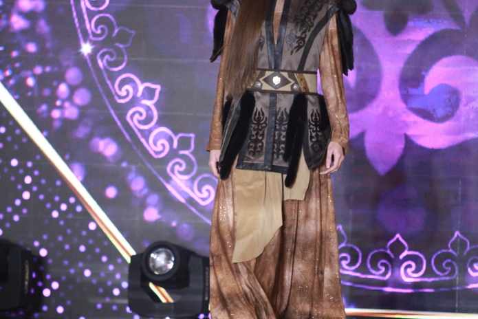 В Усть-Каменогорске отметили День национальной одежды