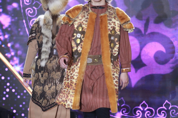 В Усть-Каменогорске отметили День национальной одежды