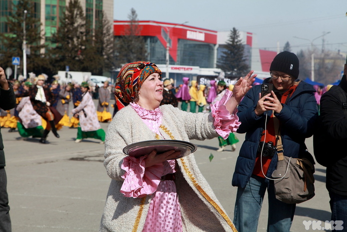 В Усть-Каменогорске отмечают Наурыз мейрамы