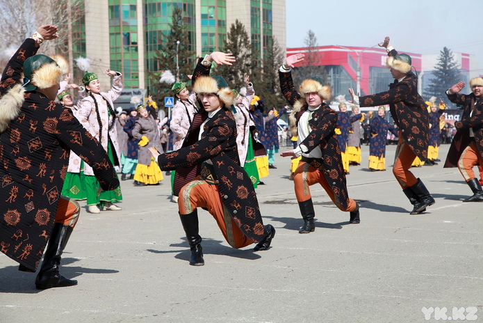 В Усть-Каменогорске отмечают Наурыз мейрамы
