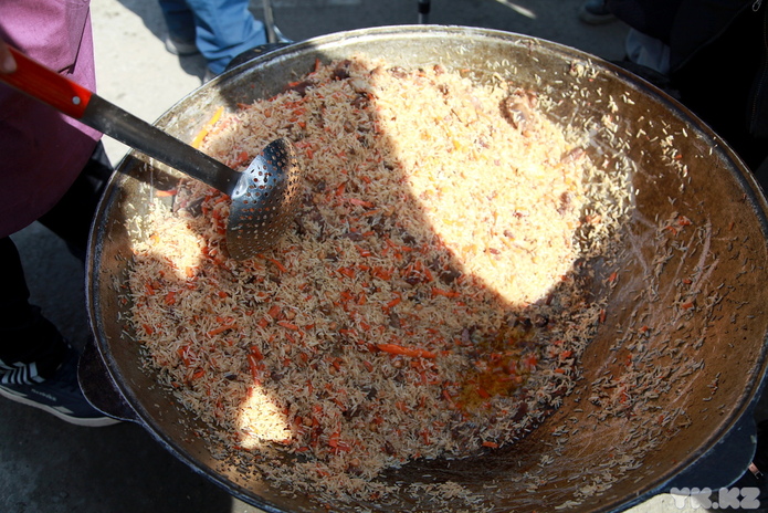 В Усть-Каменогорске отмечают Наурыз мейрамы