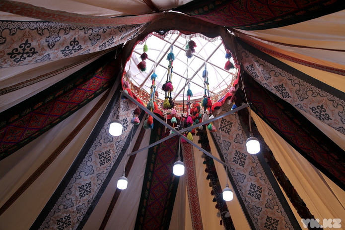 В Усть-Каменогорске отмечают Наурыз мейрамы