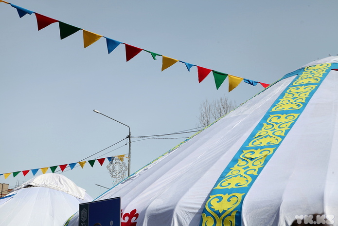 В Усть-Каменогорске отмечают Наурыз мейрамы